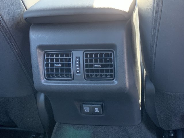 Used 2026 Toyota Camry SE w/ Convenience Package FWD image 35