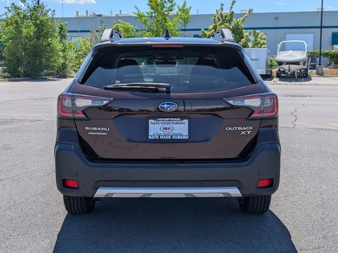Used 2023 Subaru Outback Limited XT AWD/4WD image 4