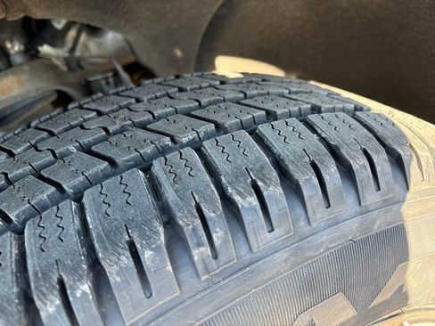 Used 2021 Chevrolet Tahoe Z71 w/ Z71 Signature Package image 33