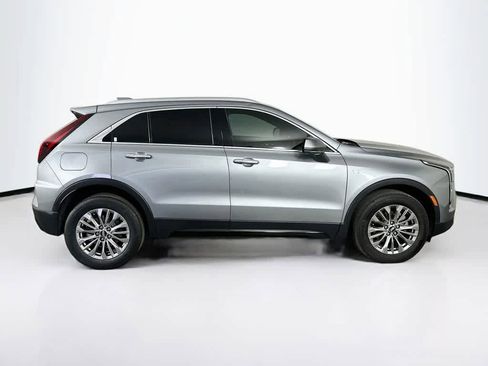 Used 2025 Cadillac XT4 Premium Luxury FWD image 26