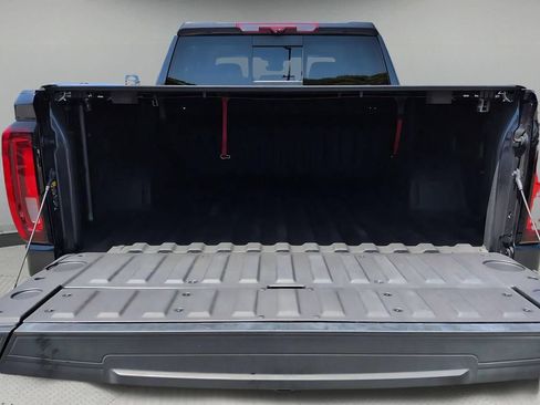 Certified 2024 GMC Sierra 1500 AT4X AWD/4WD image 27