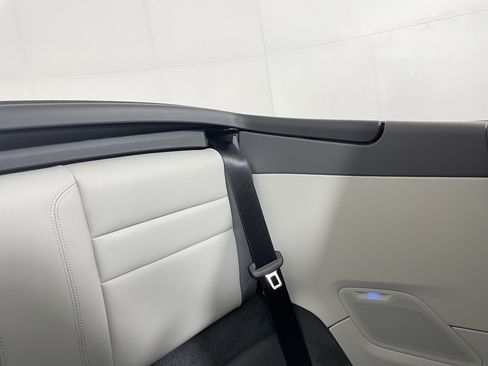 Used 2025 Porsche 911 Carrera S image 17