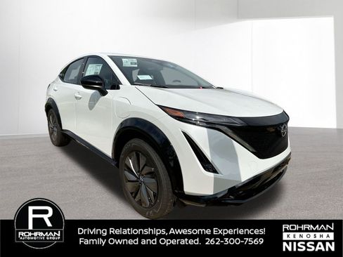 New 2024 Nissan Ariya AWD image 3