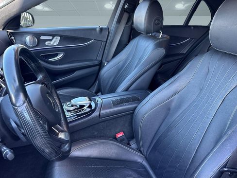 Used 2017 Mercedes-Benz E 300 image 27