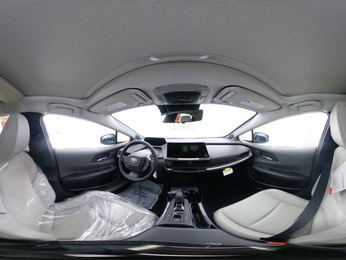 New 2026 Toyota Prius Limited image 33