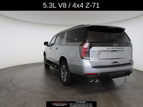 Used 2025 Chevrolet Suburban Z71 AWD/4WD image 13