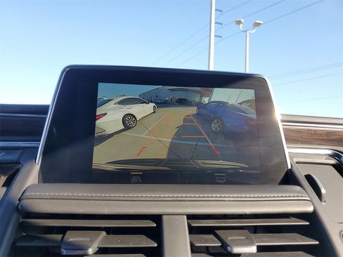 Used 2023 Chevrolet Tahoe LT image 27