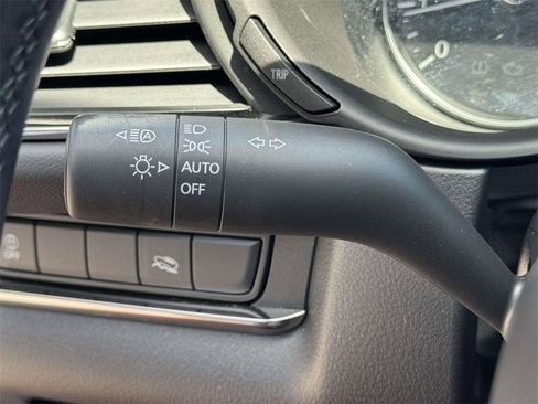 Used 2023 MAZDA CX-30 AWD 2.5 S w/ Premium Package image 23