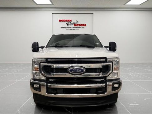 Used 2022 Ford F350 XLT w/ XLT Value Package image 2