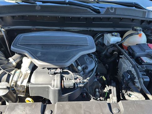 Certified 2020 Chevrolet Blazer LT image 29