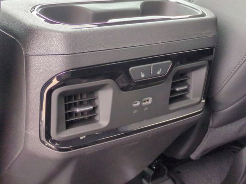 New 2025 GMC Sierra 1500 AT4 w/ Technology Package image 23