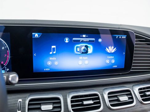 Used 2025 Mercedes-Benz GLE 350 4MATIC image 28