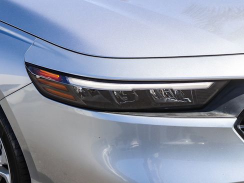 Used 2023 Honda Accord LX image 5