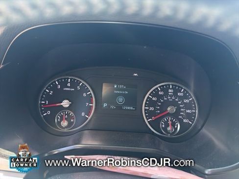 Used 2021 Kia Telluride LX image 9