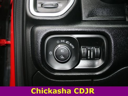 Used 2020 RAM 1500 Laramie w/ Sport Appearance Package image 11