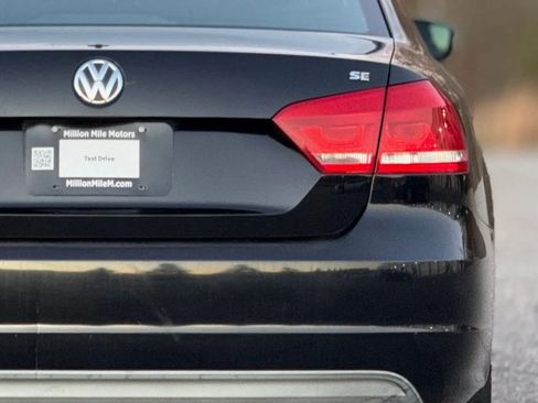 Used 2012 Volkswagen Passat 2.5 SE image 14