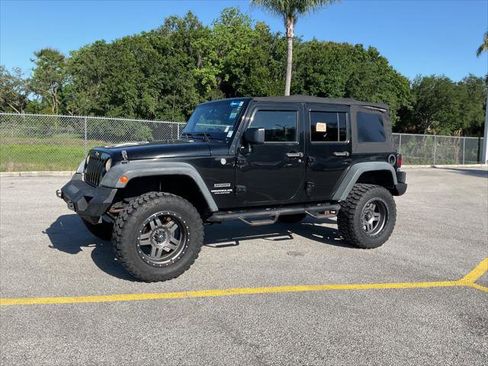 Used 2015 Jeep Wrangler Unlimited Sport w/ Quick Order Package 24S AWD/4WD image 3