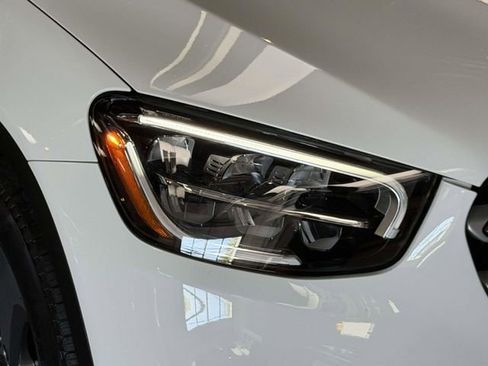 Certified 2022 Mercedes-Benz GLC 300 4MATIC image 9