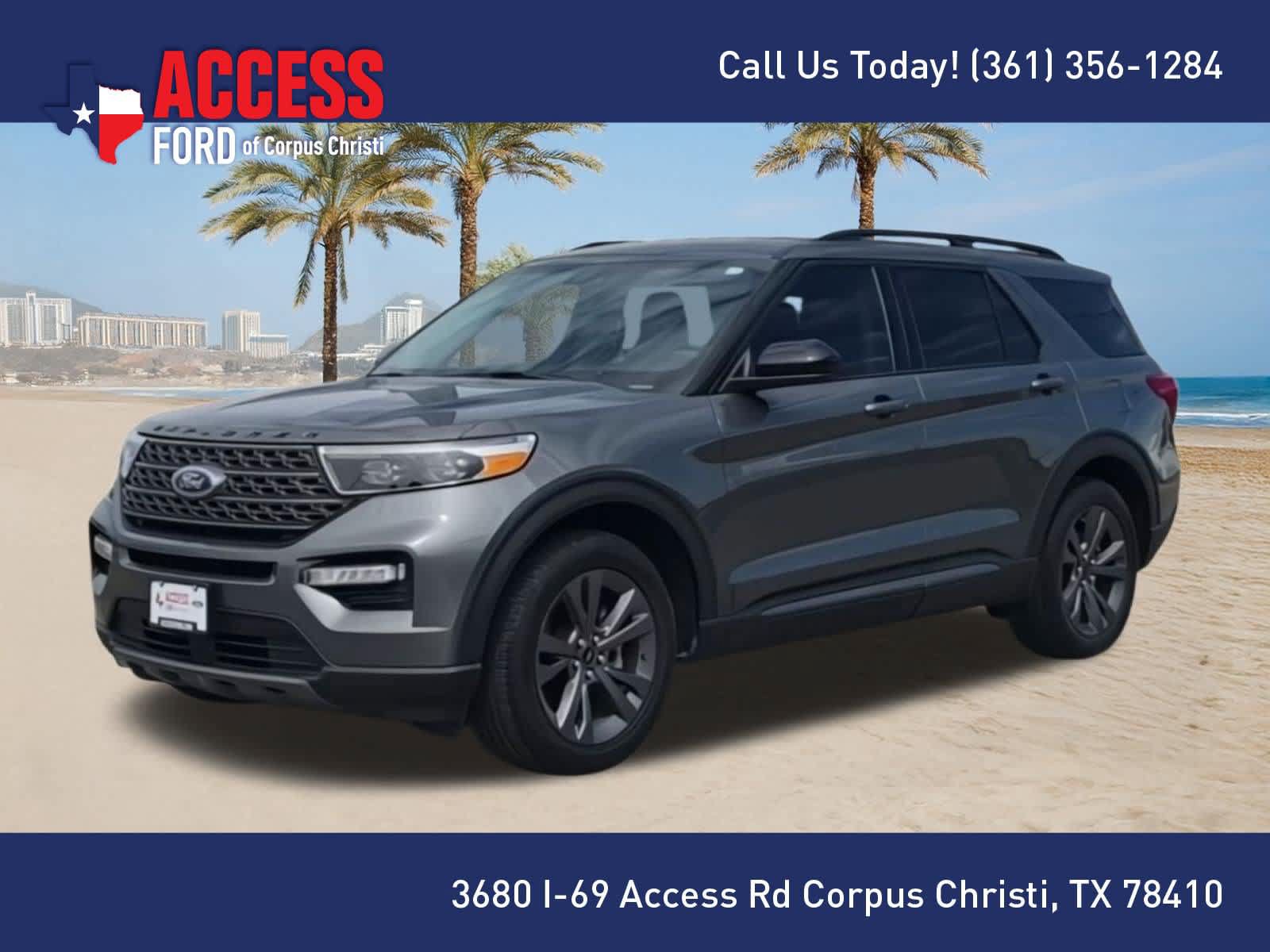 Used 2023 Ford Explorer XLT w/ Equipment Group 202A RWD image 4