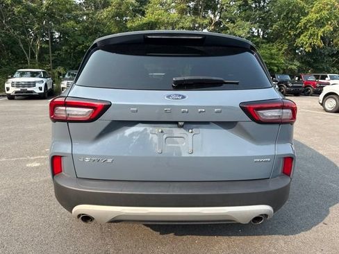 Used 2024 Ford Escape Active AWD/4WD image 4