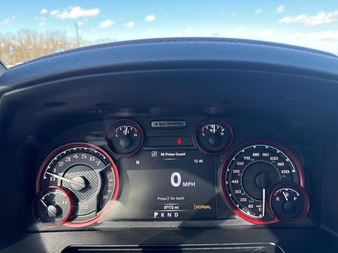 Used 2017 RAM 1500 Rebel w/ Luxury Group image 21