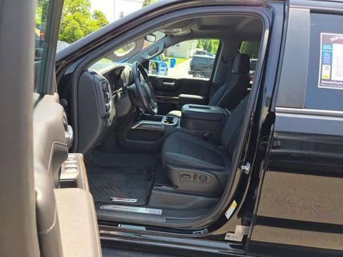 Used 2021 Chevrolet Silverado 1500 LT Trail Boss w/ Convenience Package II AWD/4WD image 12