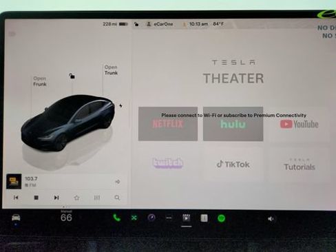 Used 2025 Tesla Model 3 Long Range AWD/4WD image 59