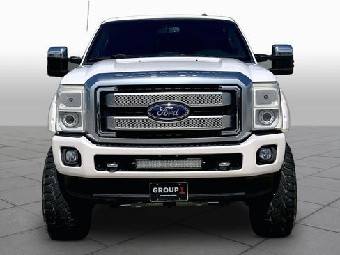 Used 2015 Ford F250 Platinum w/ FX4 Off-Road Package AWD/4WD image 3