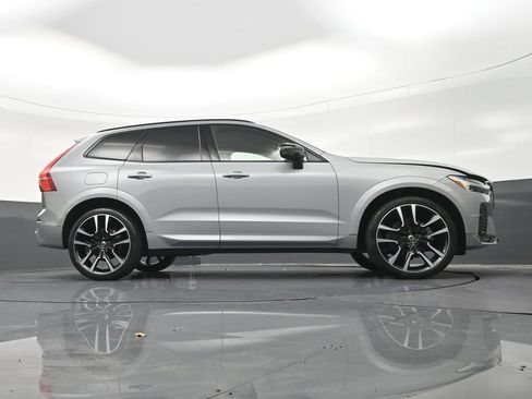 Used 2024 Volvo XC60 B5 Ultimate AWD/4WD image 31