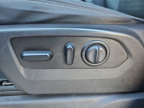 Used 2020 Chevrolet Silverado 1500 RST w/ All-Star Edition image 29