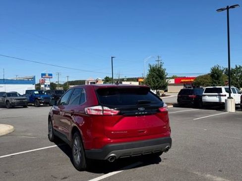 Used 2024 Ford Edge Titanium AWD/4WD image 5