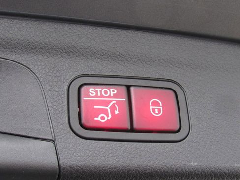 Certified 2022 Mercedes-Benz GLE 350 4MATIC image 23