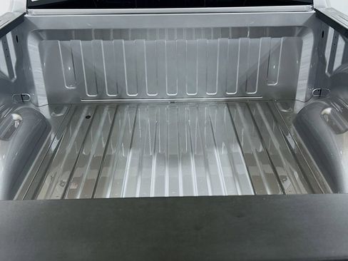 Used 2025 RAM 1500 Tradesman image 22