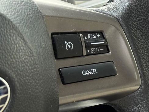 Used 2014 Subaru Crosstrek 2.0i Limited image 12