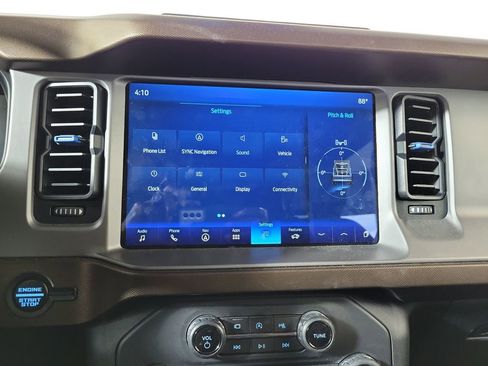 Used 2023 Ford Bronco Outer Banks AWD/4WD image 19