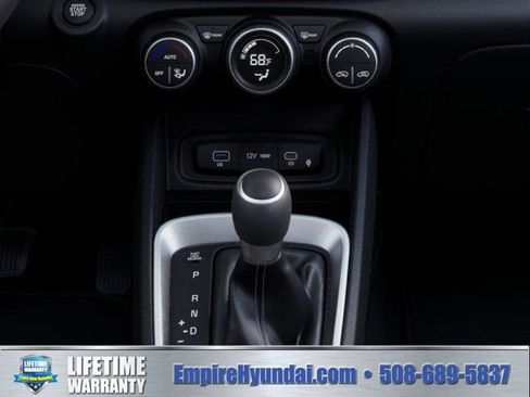 New 2026 Hyundai Venue SEL image 16