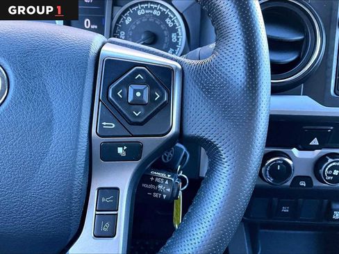 Certified 2019 Toyota Tacoma SR5 image 24