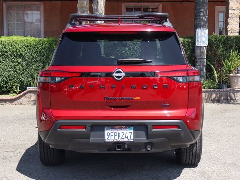 Used 2023 Nissan Pathfinder Rock Creek AWD/4WD image 7