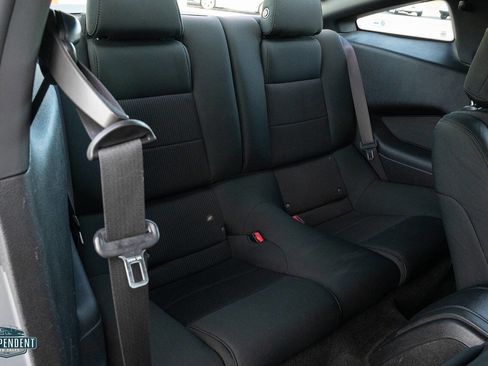 Used 2014 Ford Mustang Coupe image 16