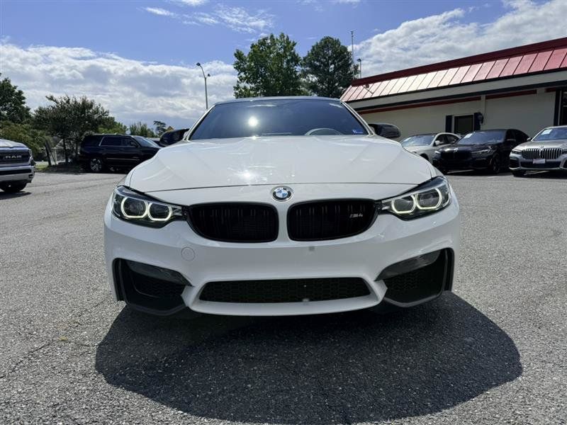 Used 2018 BMW M4 Coupe RWD image 2