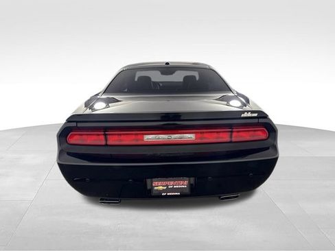 Used 2013 Dodge Challenger R/T RWD image 8