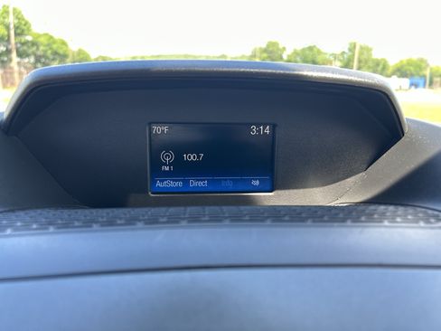Used 2019 Ford Transit 150 XL RWD image 20