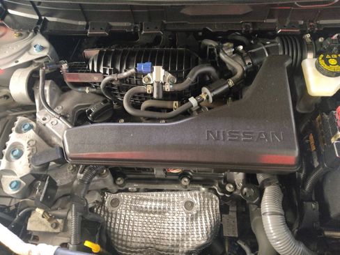 Used 2020 Nissan Rogue SV FWD image 30