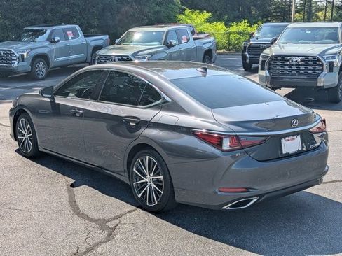 Used 2025 Lexus ES 350 w/ Premium Package FWD image 5