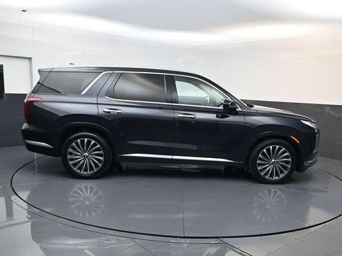 Certified 2024 Hyundai Palisade Calligraphy AWD/4WD image 3