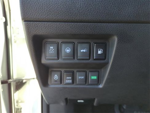 Certified 2020 Nissan Rogue SL w/ Premium Package image 33