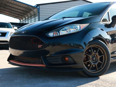 Used 2016 Ford Fiesta ST image 24
