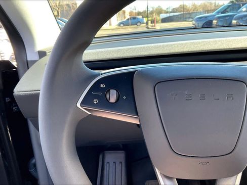 Used 2026 Tesla Model Y AWD image 20