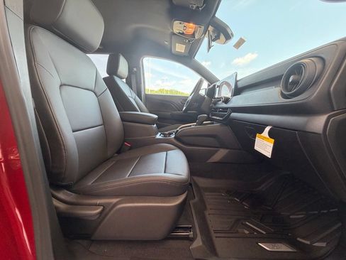 New 2026 Chevrolet Colorado Trail Boss AWD/4WD image 20