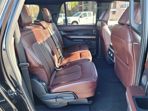 Used 2023 Ford Expedition Max Limited image 17